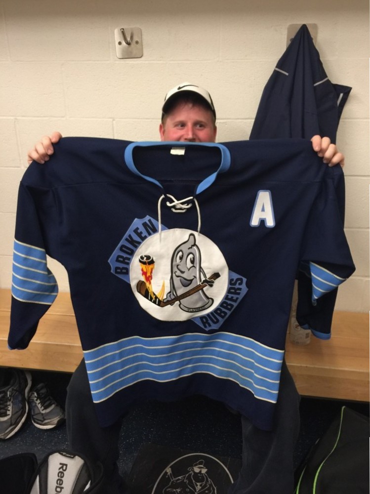 adult league hockey jerseys